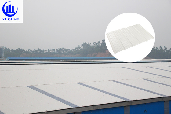 3 capas acanalaron el PVC que cubría la hoja para los lugares públicos del proyecto industrial